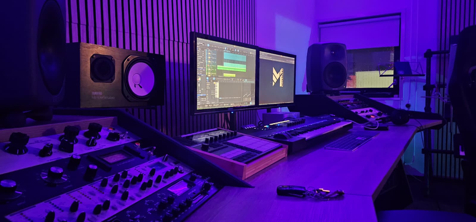 placeholder image wide